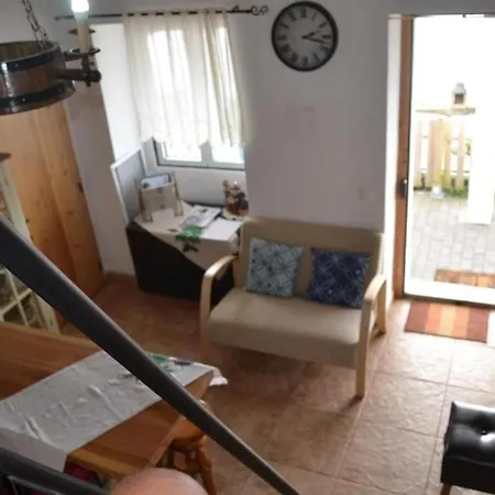 Tatil Evi Auf Dem Land Mit Meerblick Angra do Heroísmo